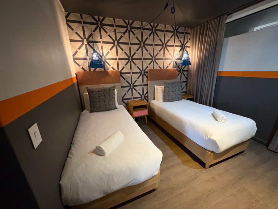 2 Bedroom Property for Sale in Woodstock Western Cape